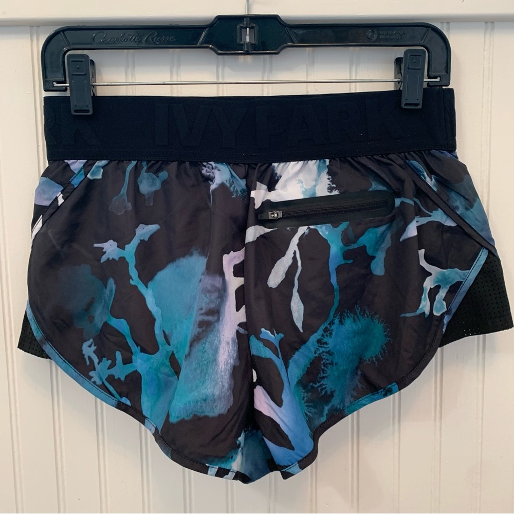 Ivy Park Running Shorts - Ink Cloud Print - Picture 6 of 9